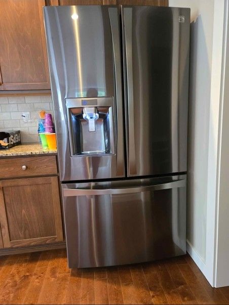 Kenmore Elite French Door Refrigerator 28 CU FT $500 / OBO