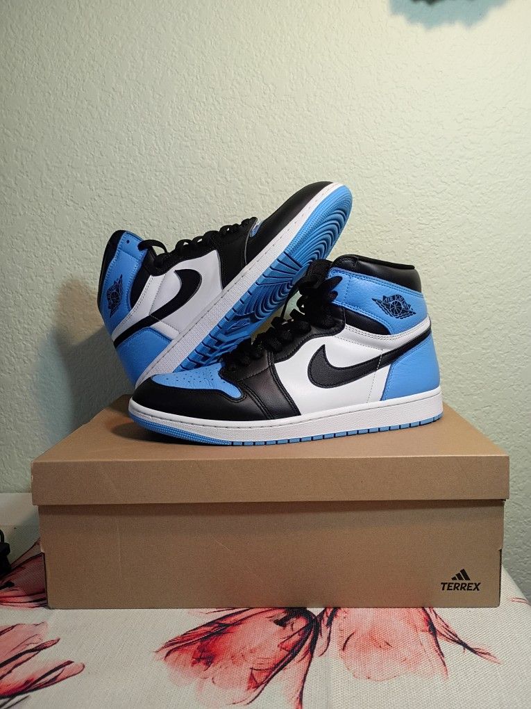 Air Jordan 1s Unc Size 12
