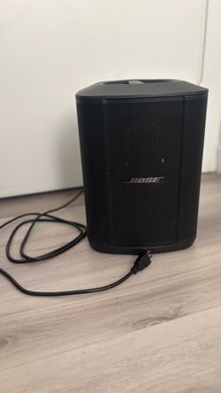 BOSE Powered PA Speaker with Bluetooth and XLR Inputs