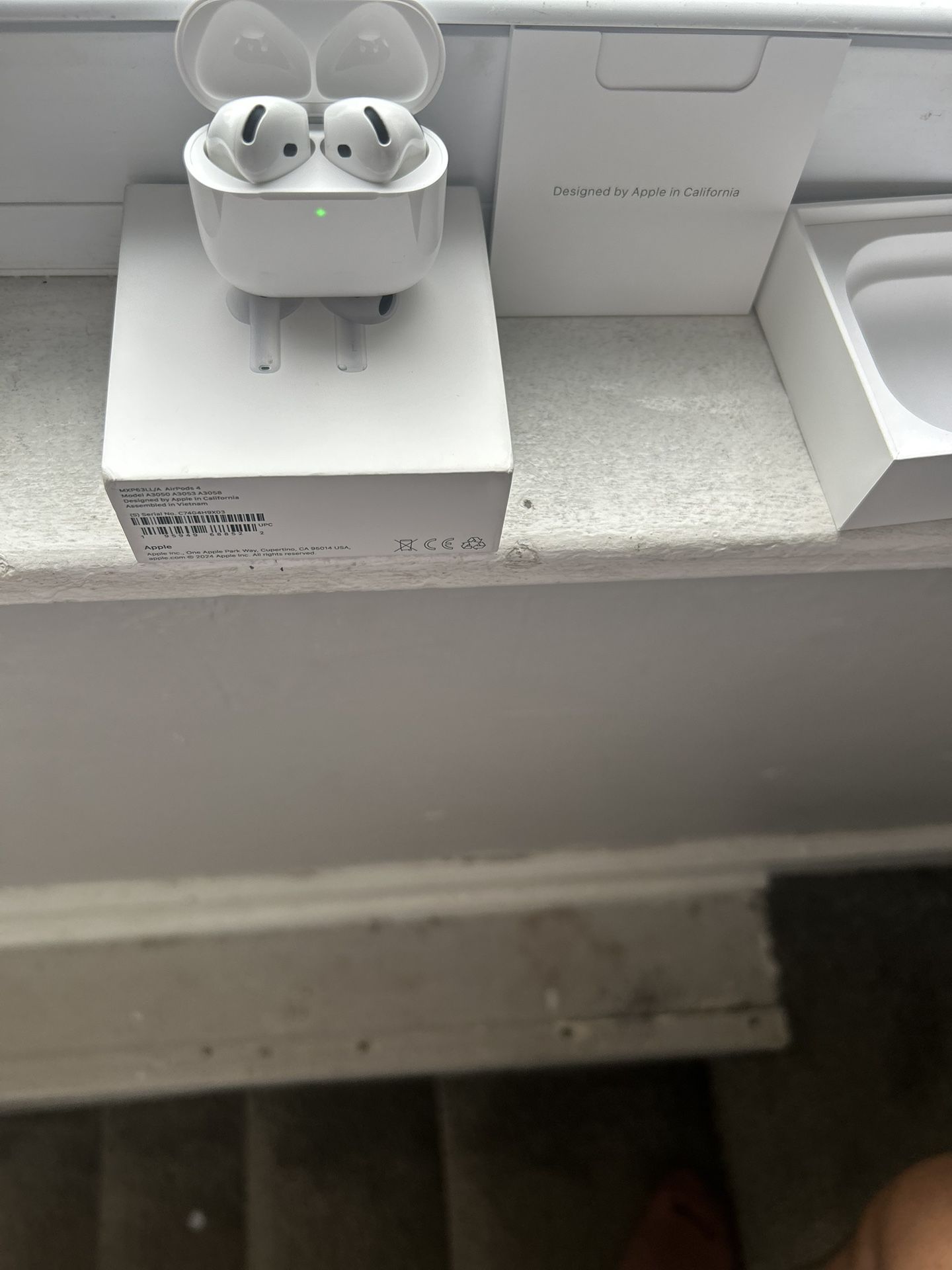 AirPod Gen 4