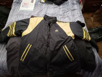 Adidas jacket vintage.