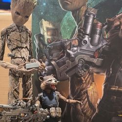 Hot Toys MMS476 Rocket And Groot 1:6 Scale Figure