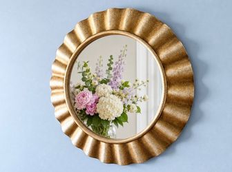 Round Wall Mirror with Gold Scalloped Frame