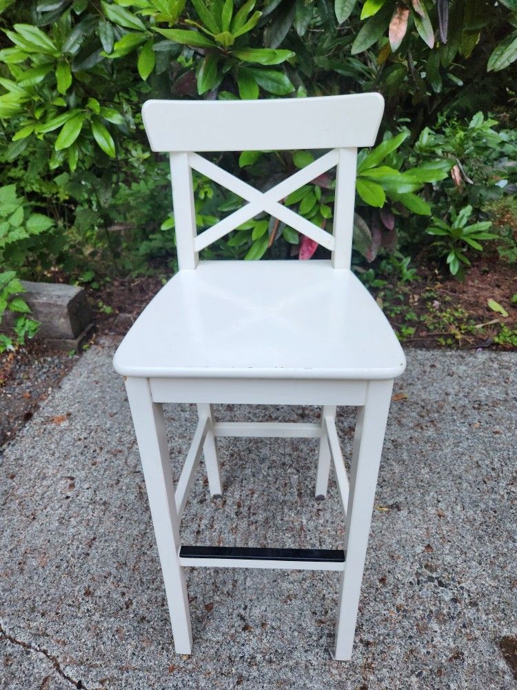 4 Counter Height Barstools