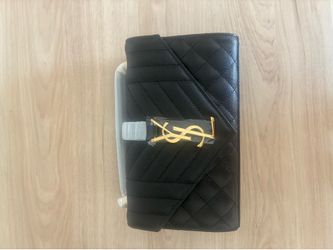YSL/  Saint Laurent Luxery bag.