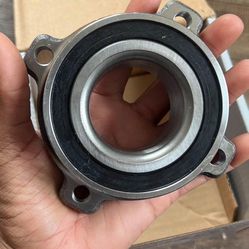 Hub Bearing Assembly For A 2015 Bmw 535