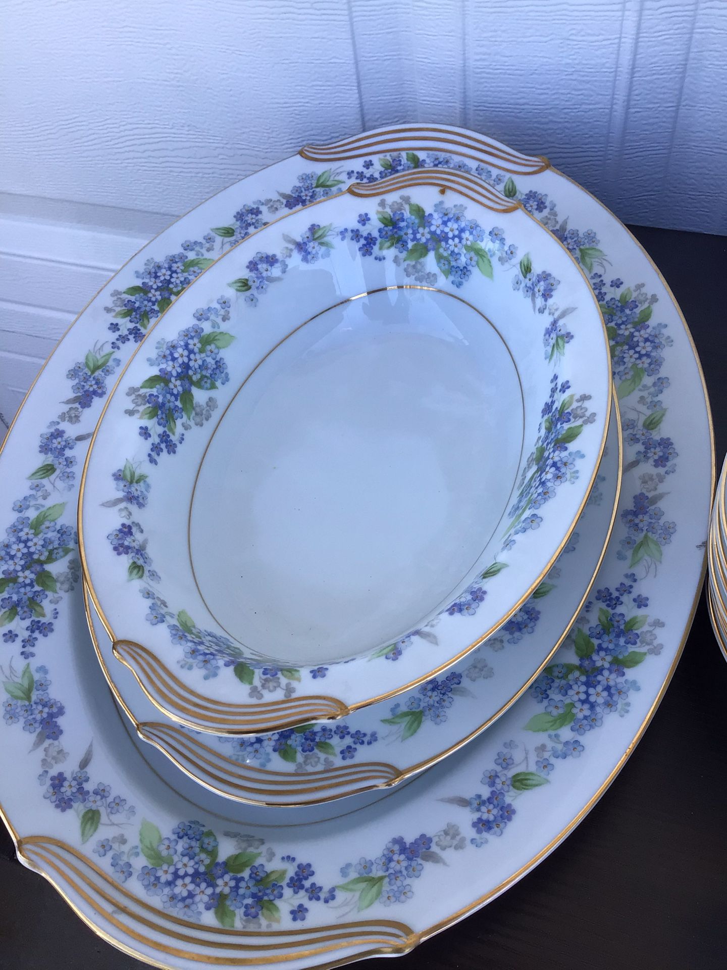 Service Of 12 NORITAKE