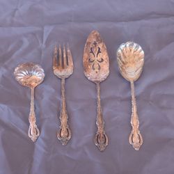 Vintage International Deepsilver Silverware Countess 4 pc. Hostess Serving Set