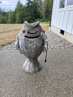 Fish fountain