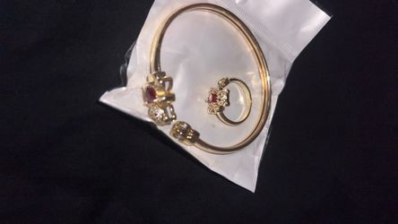 Gold-Tone Bracelet and Ring Jewelry Set