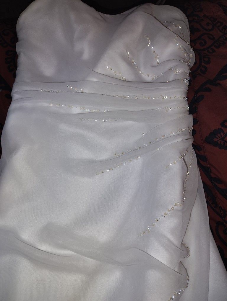 Wedding Dress With Veil