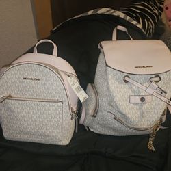 Michael KORS AUTHENTIC Backpack Style Purse