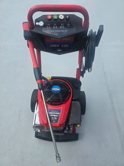 Pressure Washer 2700-PSI