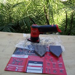 Milwaukee 12 v.  Fuel sander.  Brushless