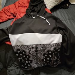 Run 21 Black Camouflage Hoodie