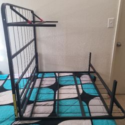 Metal Foldable Twin Bed Frame For Sale!! Excellent Condition!!!