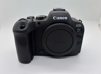 Canon EOS R6 Mark II Mirrorless Digital Camera with 24-105mm f/4-7.1 Lens