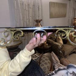 Iron Stand With Glass Tray