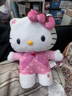 Hello Kitty Side Stepper Animated Plush Motion Sound Valentine Greeter 2024