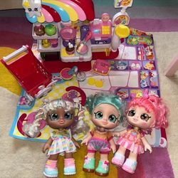 Kindi kids supermarket, shopping cart, and 3 dolls bundle.