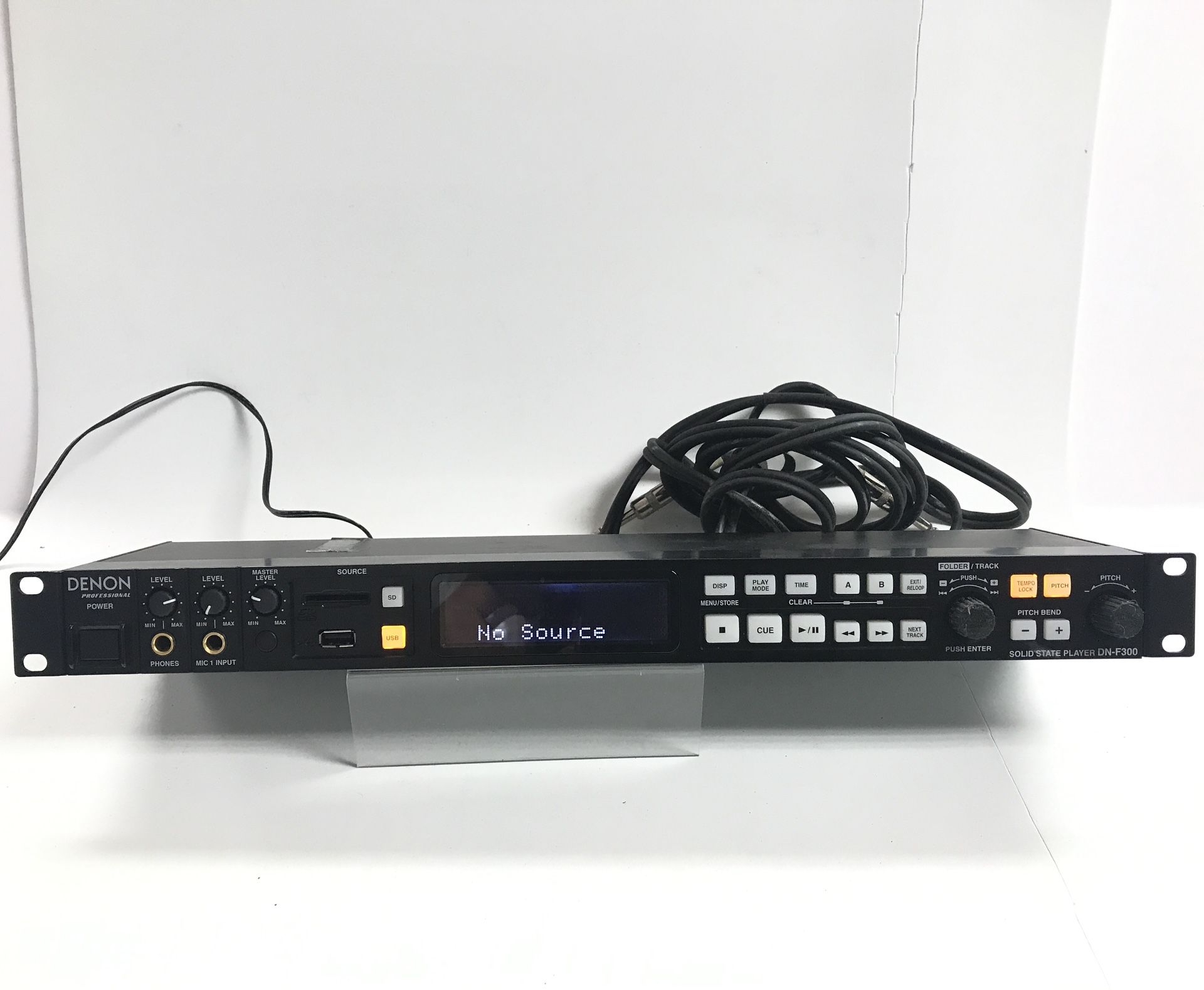 Denon DN F300 Solid State Audio Player w/Power Supply SD Denon DN F300 Solid State Audio Player w/Power Supply SD
