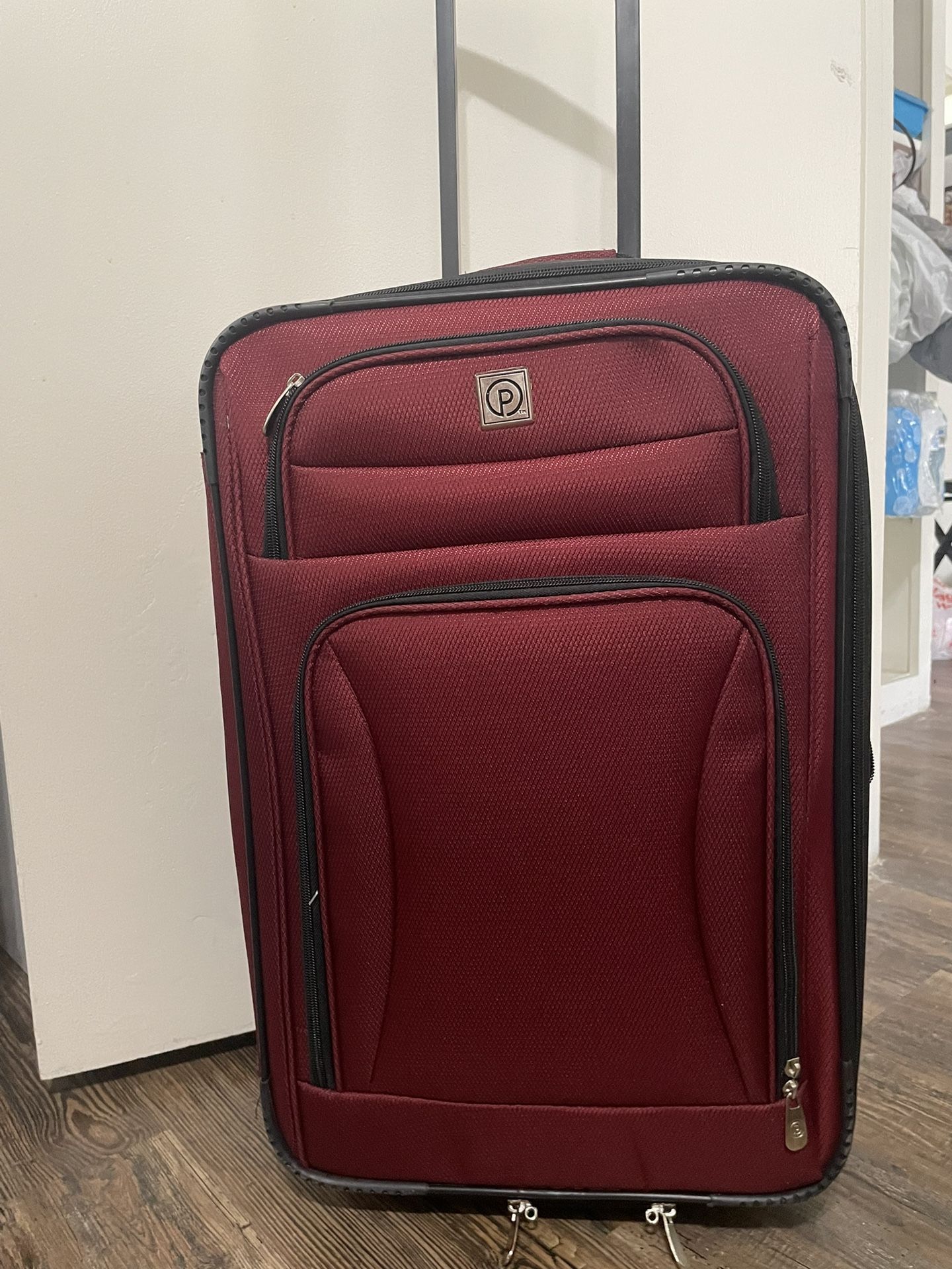 Protege 21” carry-on luggage