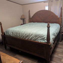 King Bedframe With Mattress And Box springs 