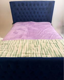 Navy Blue Velvet Tufted Bed Frame