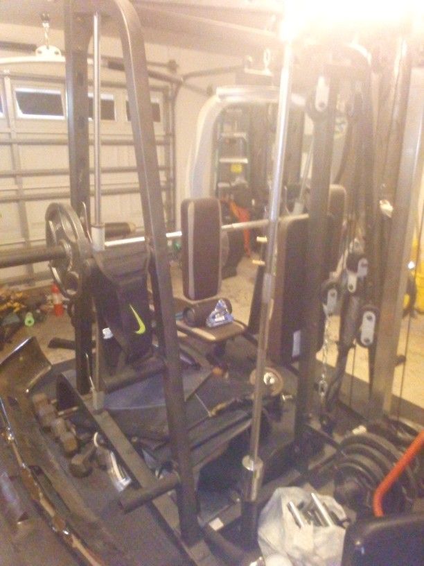 Massive Weight Lifter