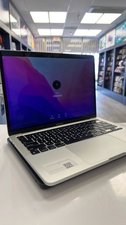 MacBook Pro M1 8ram 512gb 2020 13in.