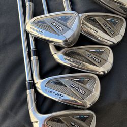 Sim2 Max golf clubs