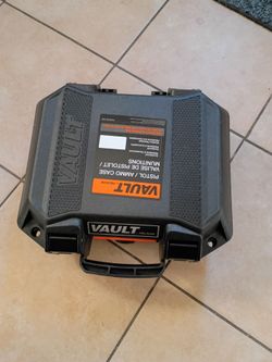 Pelican vault box