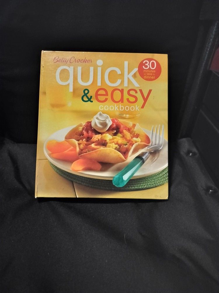 Betty Crocker Quick And Easy Cookbook