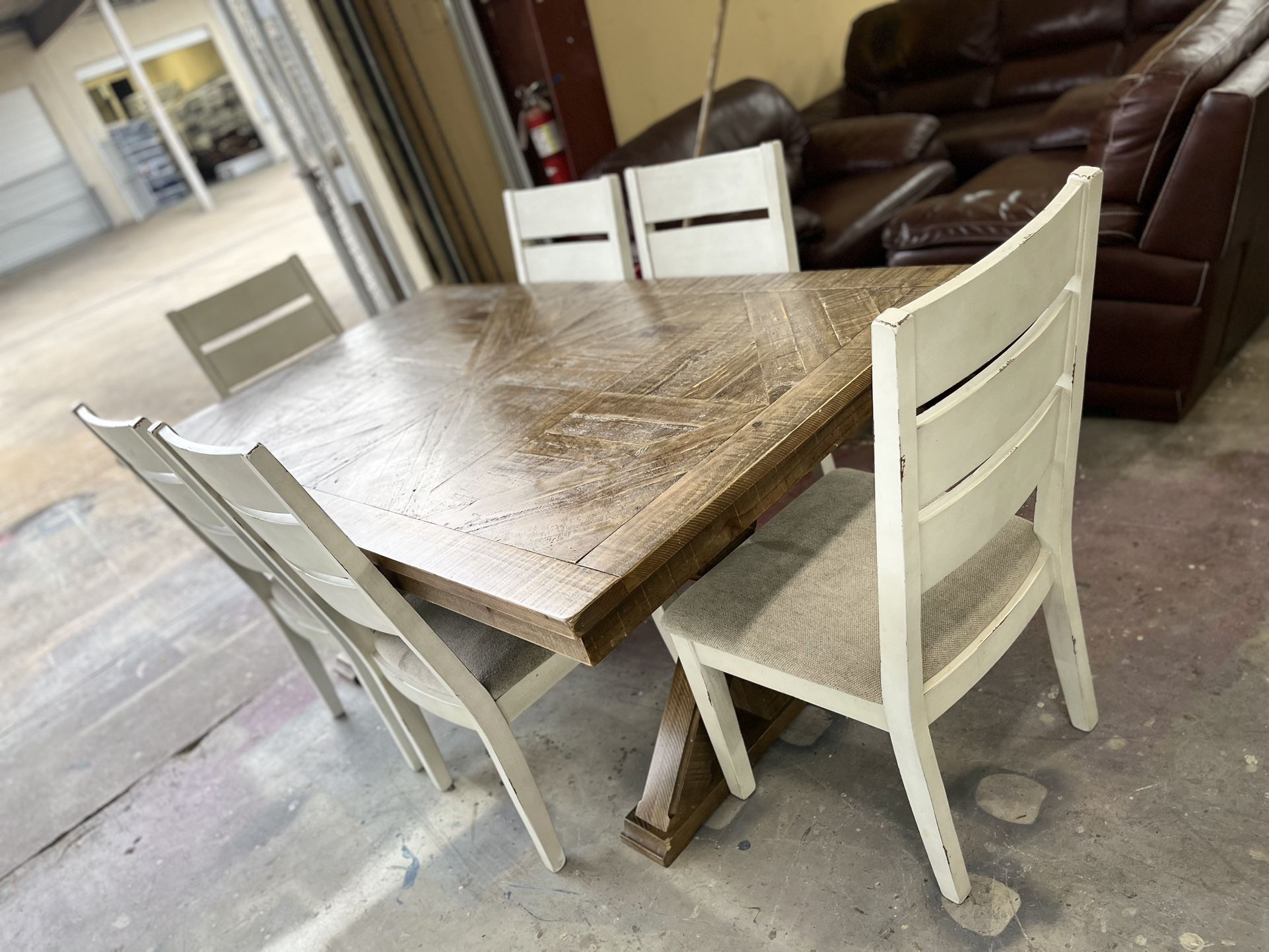 Dining Table 6 Chairs