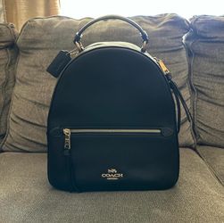 COACH • BACKPACK
