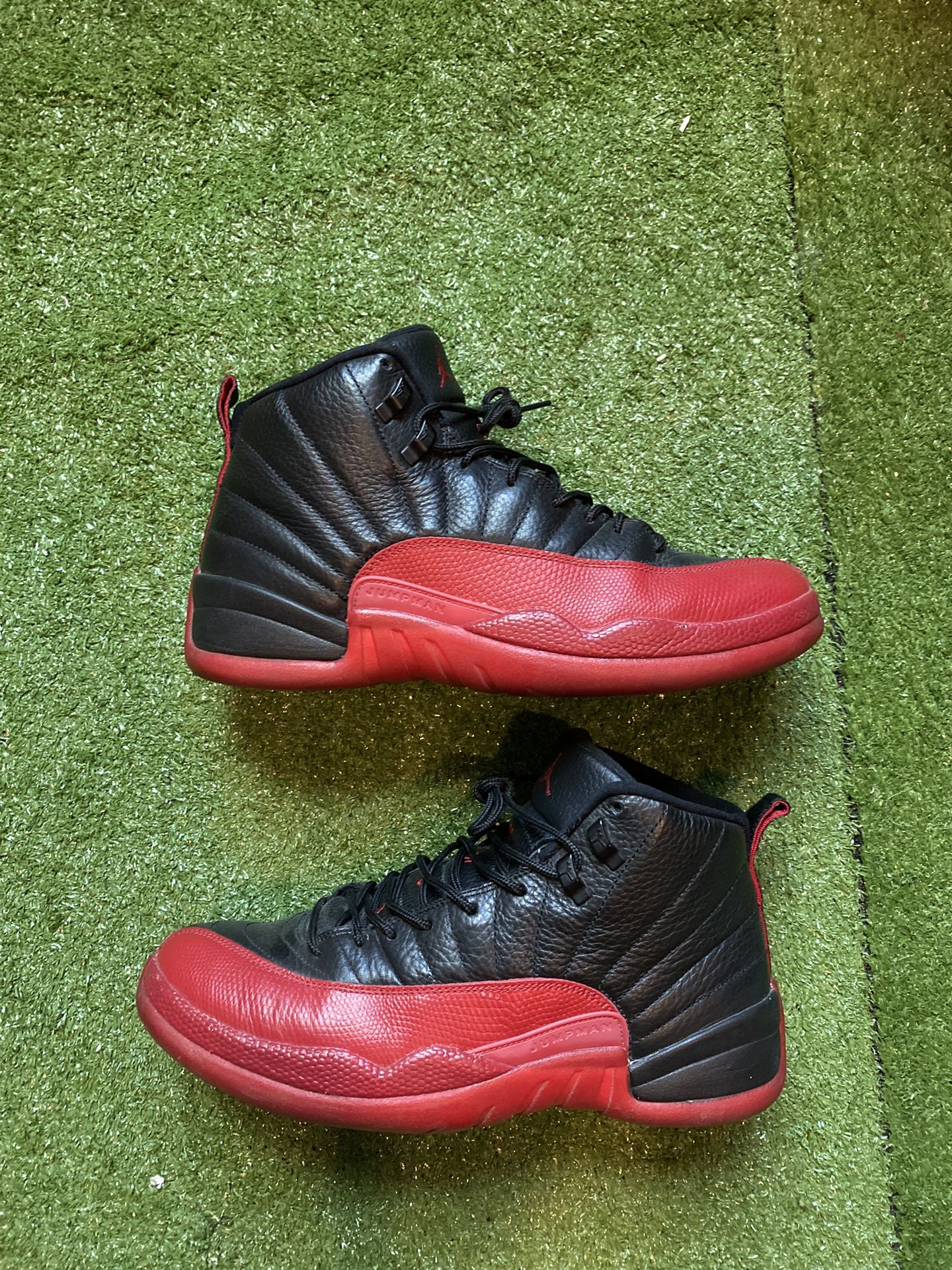 Jordan 12 Flu Game (2016)