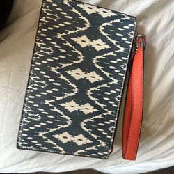 ECHO NEW YORK Pouch Wrislet Bag