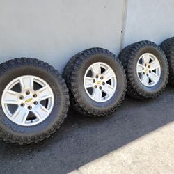 17" Chevy Silverado 1500 w/ 295-70R17 Tires