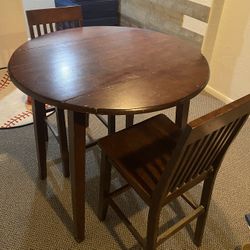 Bar Table With 2 Chairs