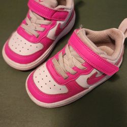 Pink Toddler Nike Shoes