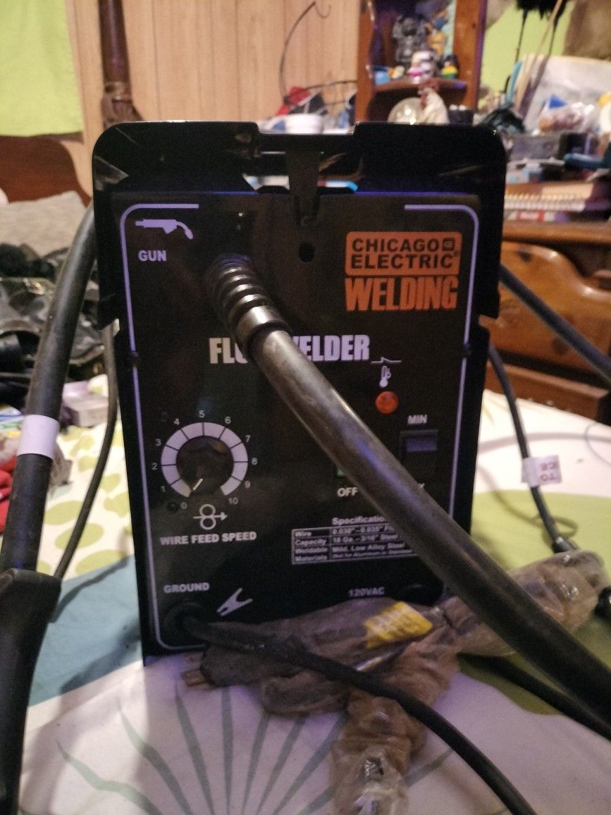 Chicago Electric Welder Brand New