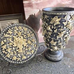 Fence And Good Quality Dekoration.2 For $80