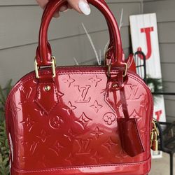Louis Vuitton Alma BB handbag