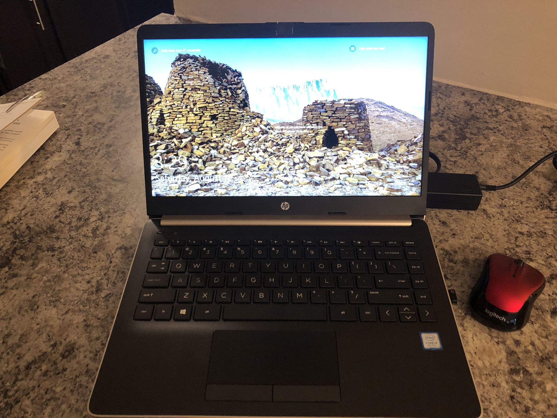 14” HP Laptop Intel Core i3 Silver