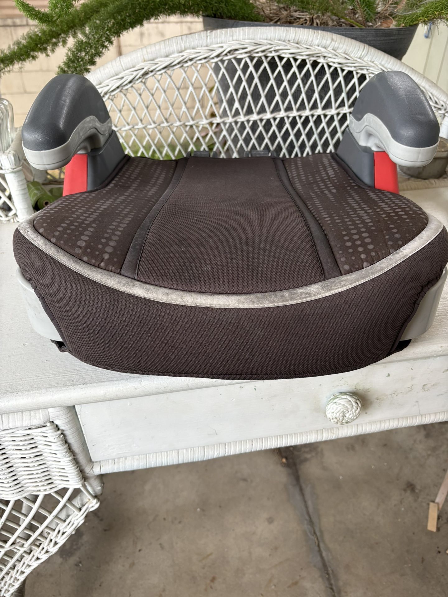 Graco Turbobooster 2.0 Backless Booster Seat.