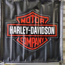 36-in X 36-in Harley-Davidson Vinyl Banner