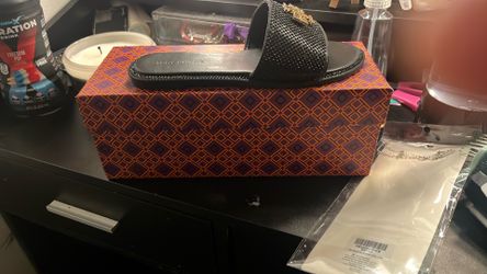 Tory Burch 6/5