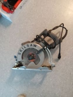 SKIL  7 1/4"  HD 77  Wormdrive