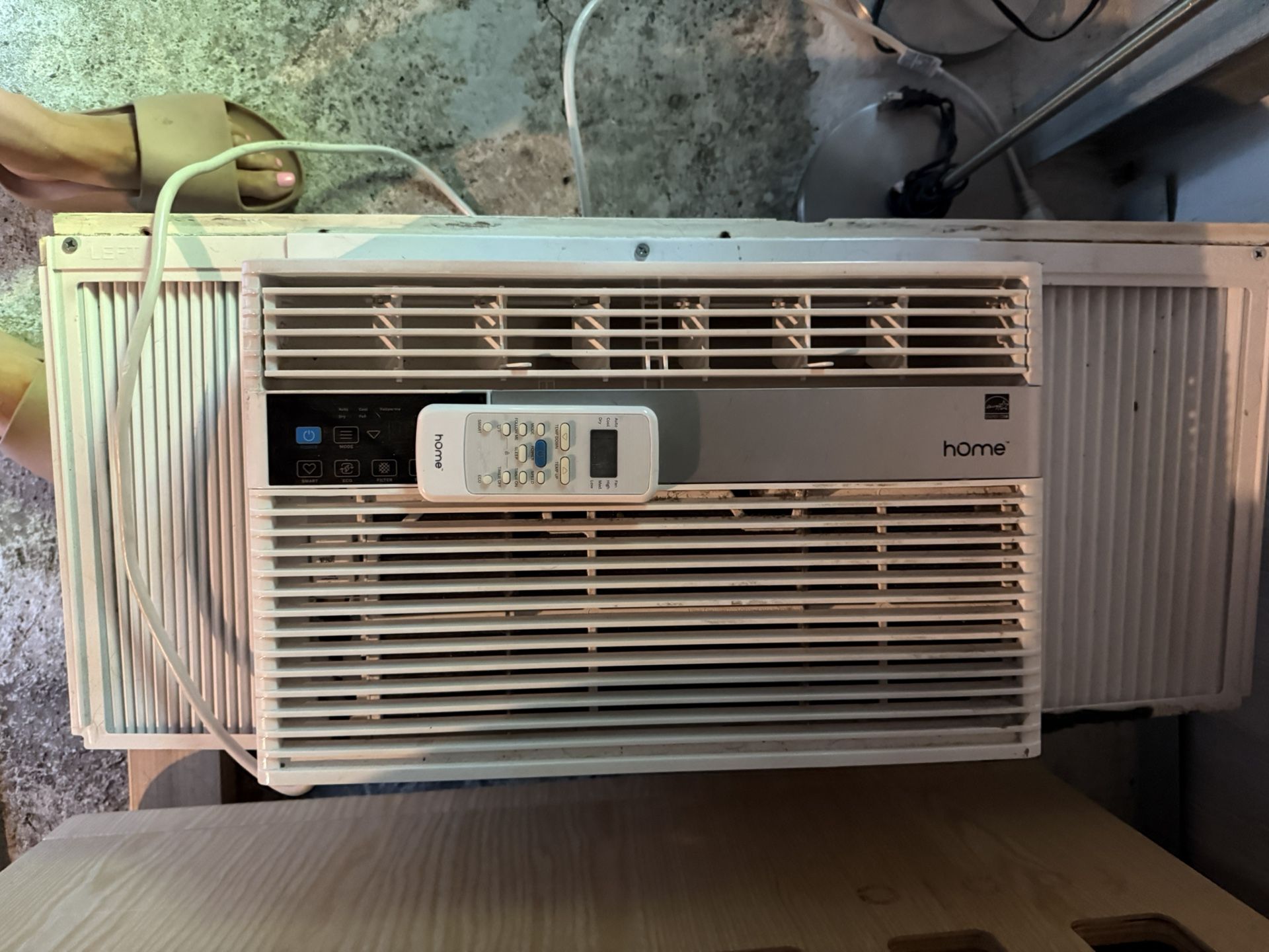 Window AC Unit