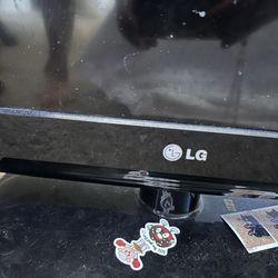 LG tv and Dell Monitor